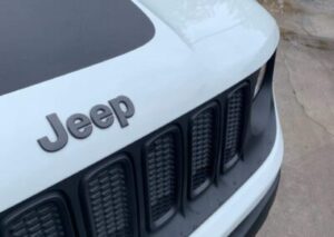 Dent fixed on Jeep Renegade